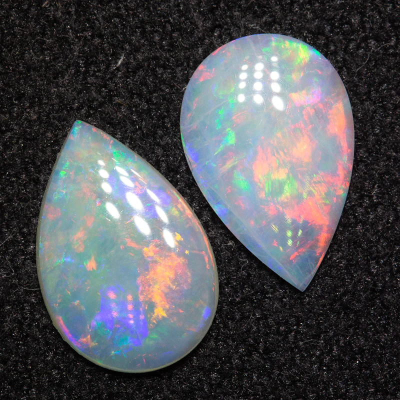 1.00 ct white opal pair 9x6x1.3mm