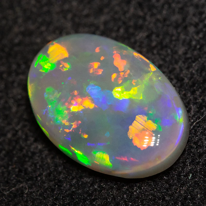 1.01 ct dark opal 8.8x6.1x3mm