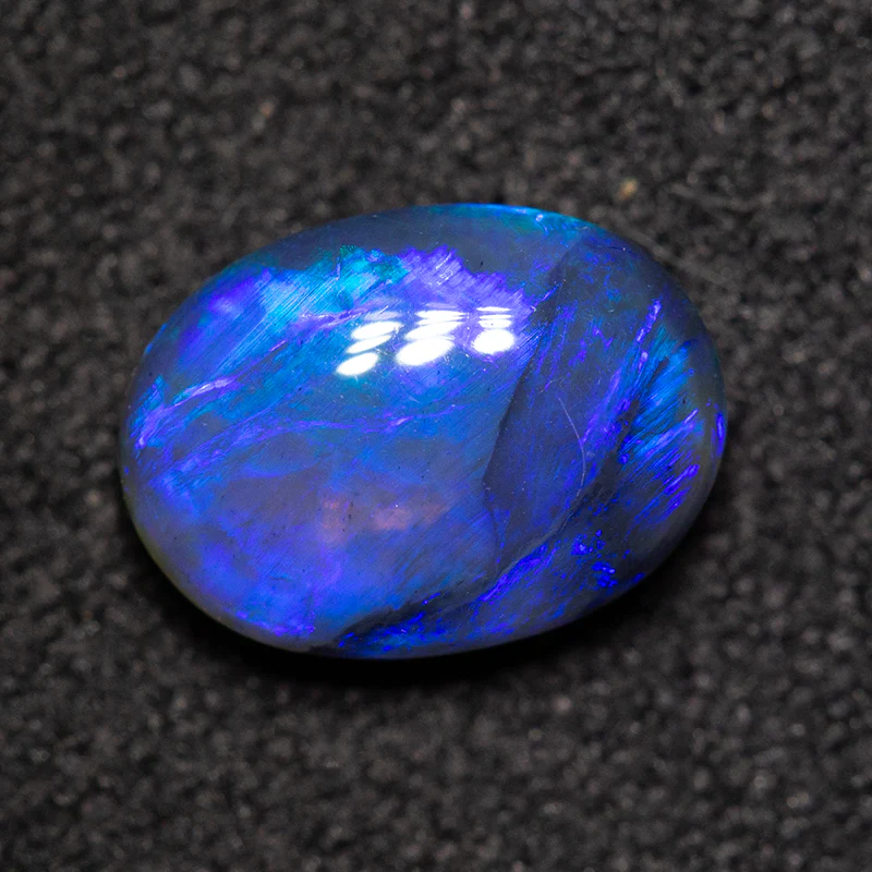 1.02 ct black crystal opal 8.1x6x3mm
