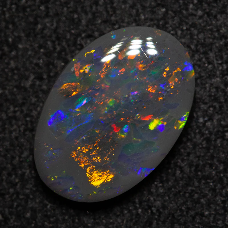 1.02 ct black opal 9.3x6.4x2.5mm