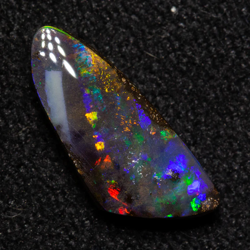 1.04 ct boulder opal 10.1x4.3x2.5mm