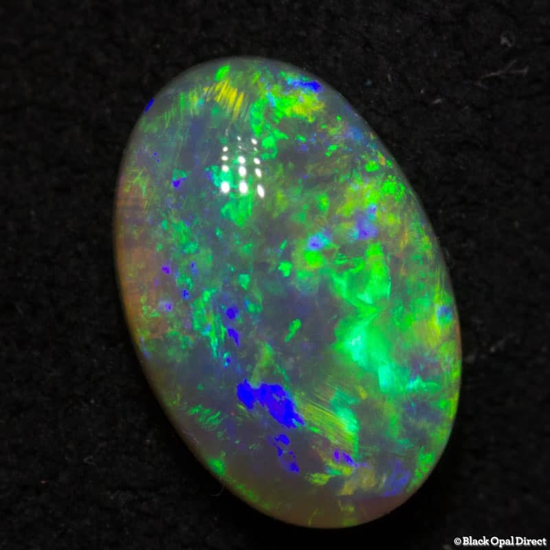 1.06 ct crystal opal 8.5x6x3mm