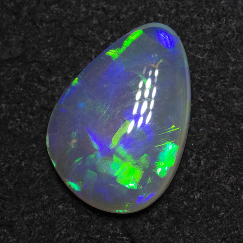 1.09 ct crystal opal 10.4x7.3x2.6mm