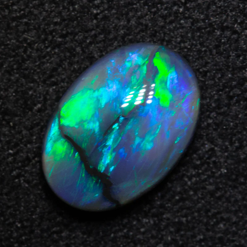 1.11 ct black opal 8.7x6.2x3.4mm