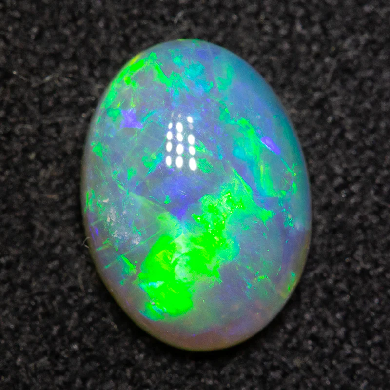 1.11 ct crystal opal 8.5x6.3x3.3mm