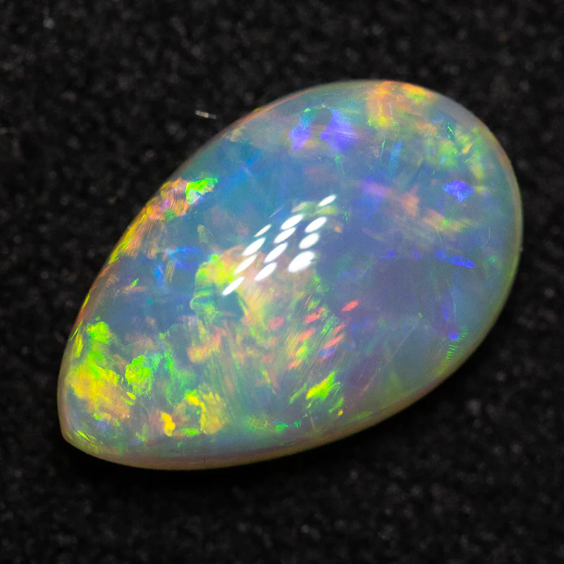 1.11 ct crystal opal 9.2x5.8x3.5mm