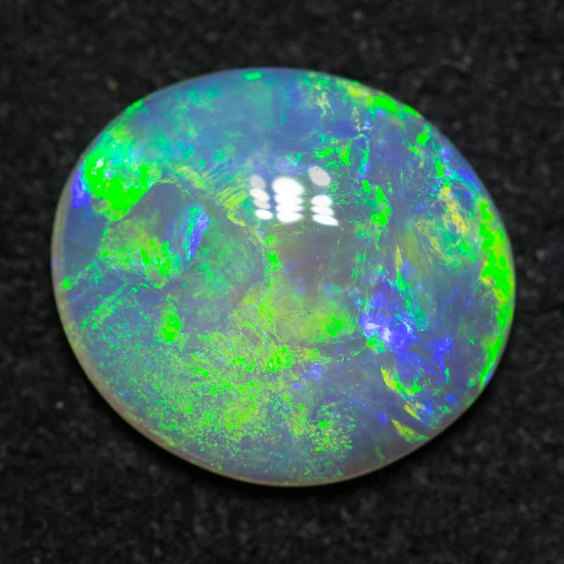1.11 ct crystal opal 9.5x8.5x2mm