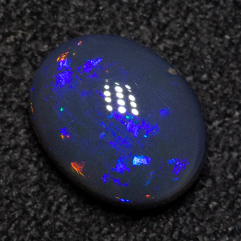 1.14 ct black opal 7.6x6x3.7mm