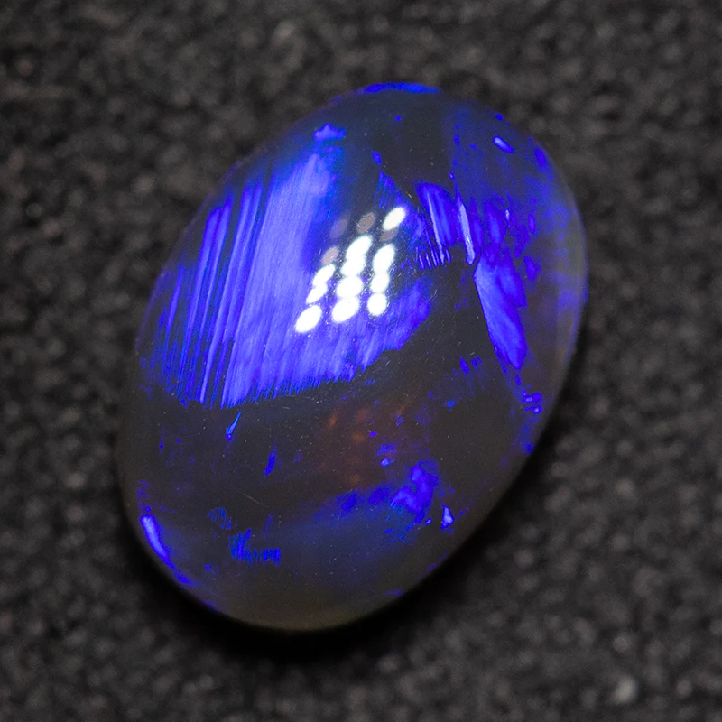 1.15 ct black crystal opal 8.2x5.9x3.6mm