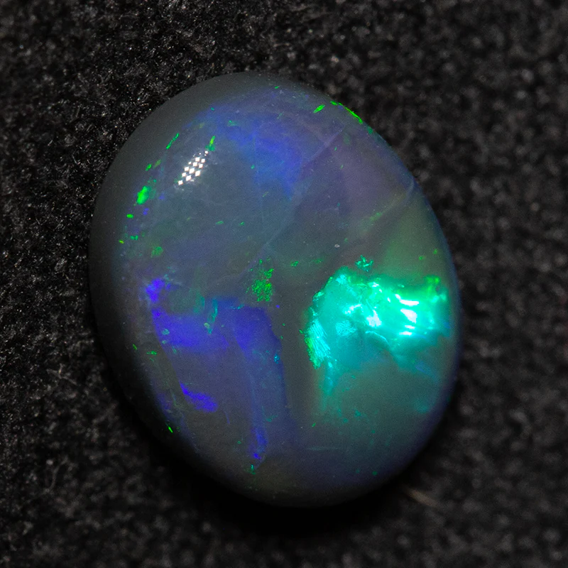 1.16 ct black opal 8.5x6.5x3mm