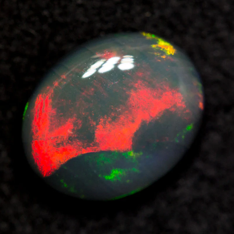 1.25 ct black opal 8.6x7x3.3mm
