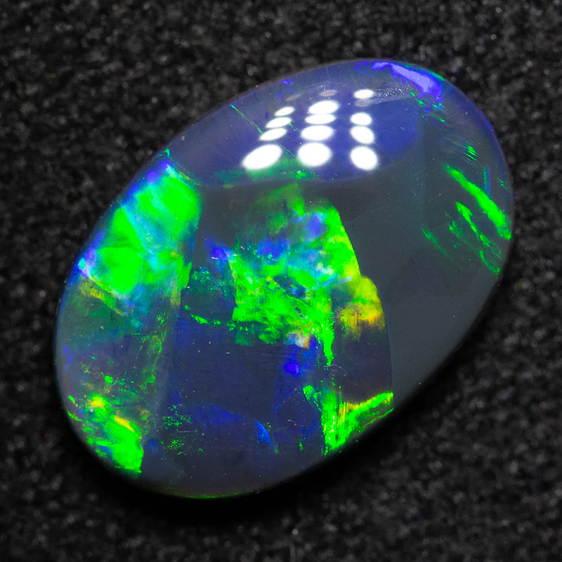 1.27 ct black opal 9.8x6.8x2.8mm