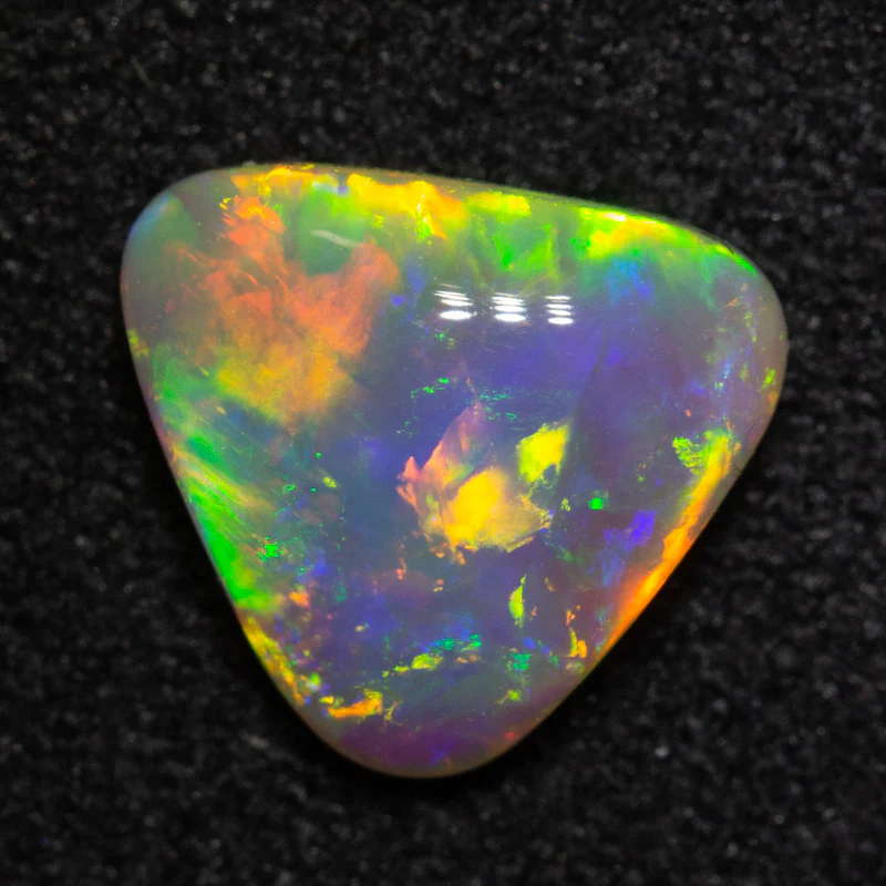1.27 ct crystal opal 8.7x7.8x3.3mm