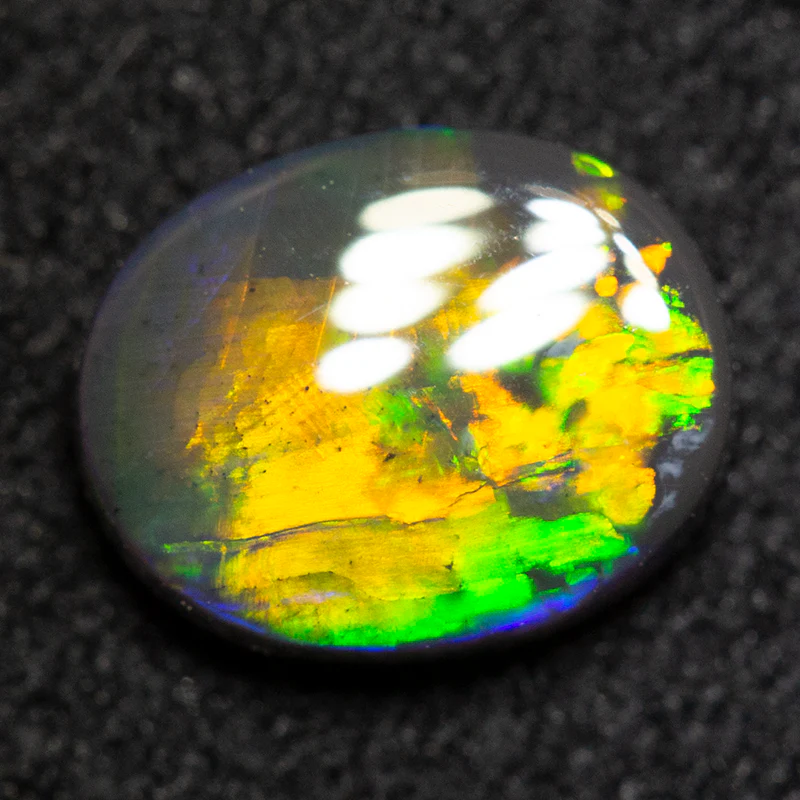1.31 ct black opal 9.9x6.5x2.6mm