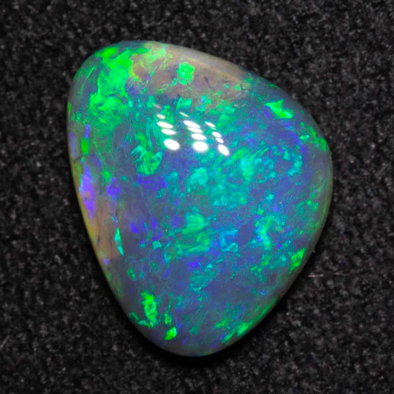 1.41 ct dark opal 9.9x7.8x3.2mm