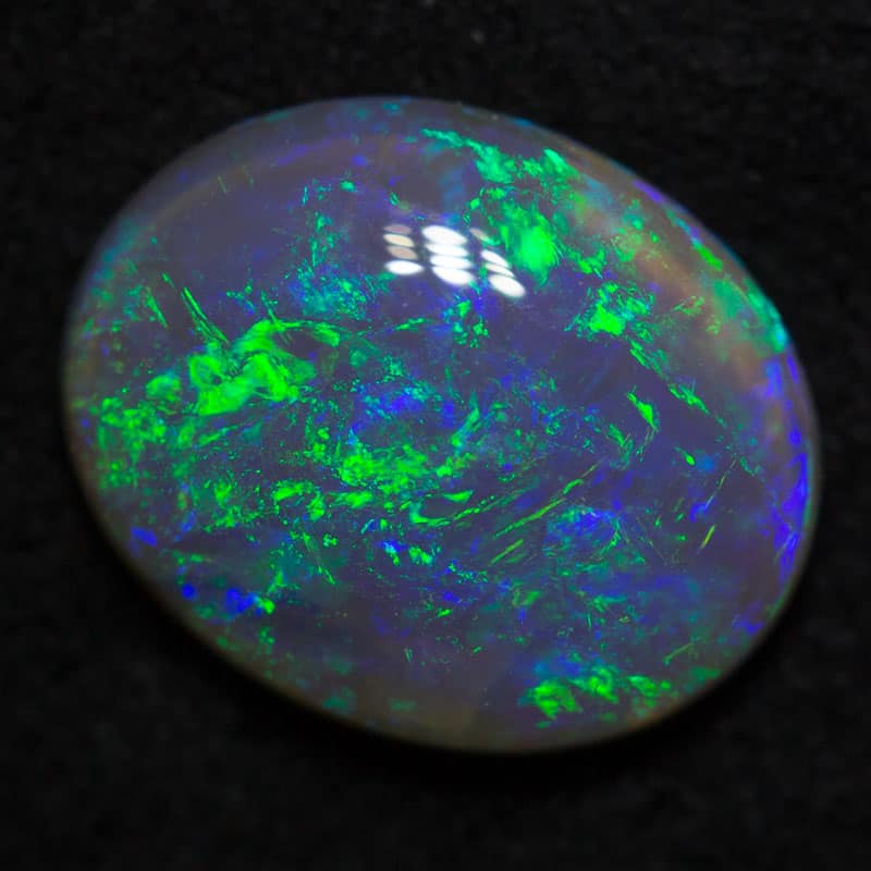 1.52ct dark opal 9.9x8x3.2mm