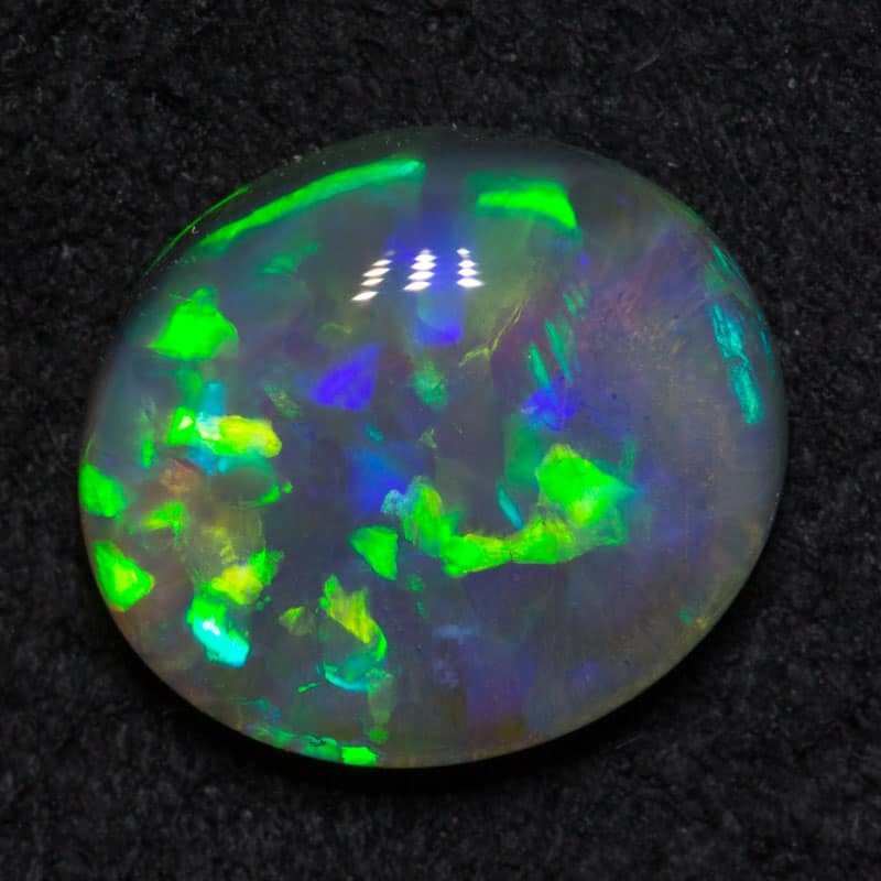 1.56 ct crystal opal 8.5x7.9x3.3mm