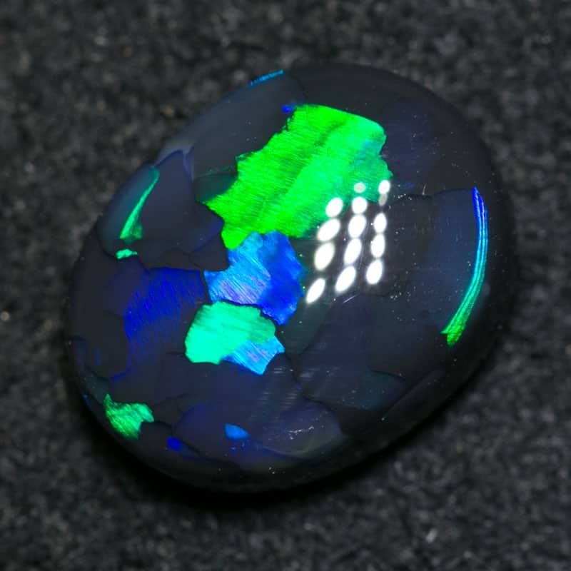 1.57 ct black opal 8.5x7x4mm