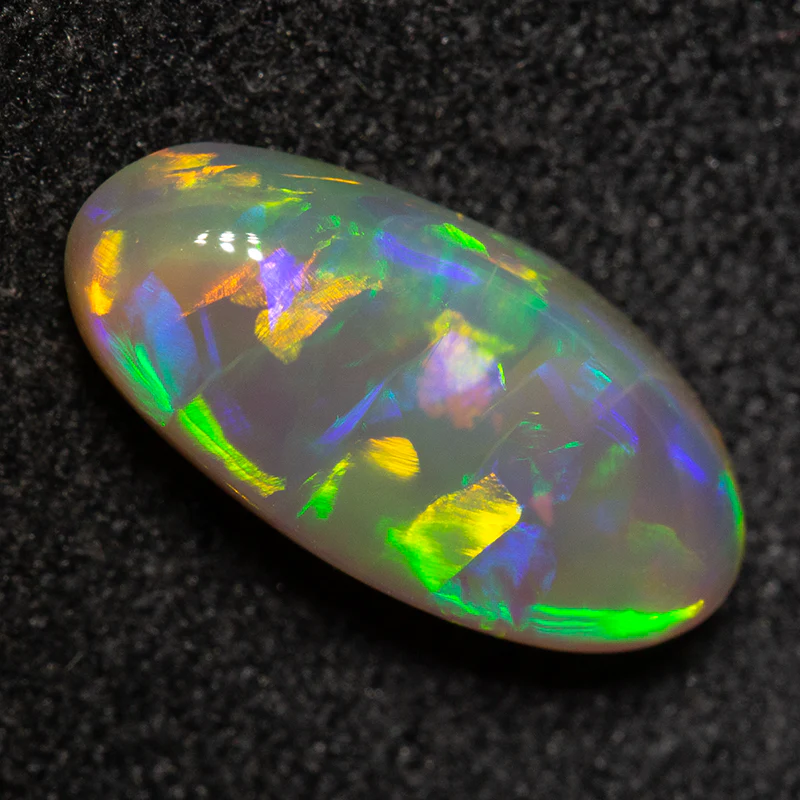 1.67 ct crystal opal 11.7x5.6x3.8mm