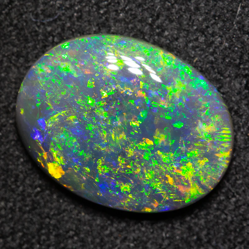 1.71 ct black opal 11.3x8.6x2.6mm