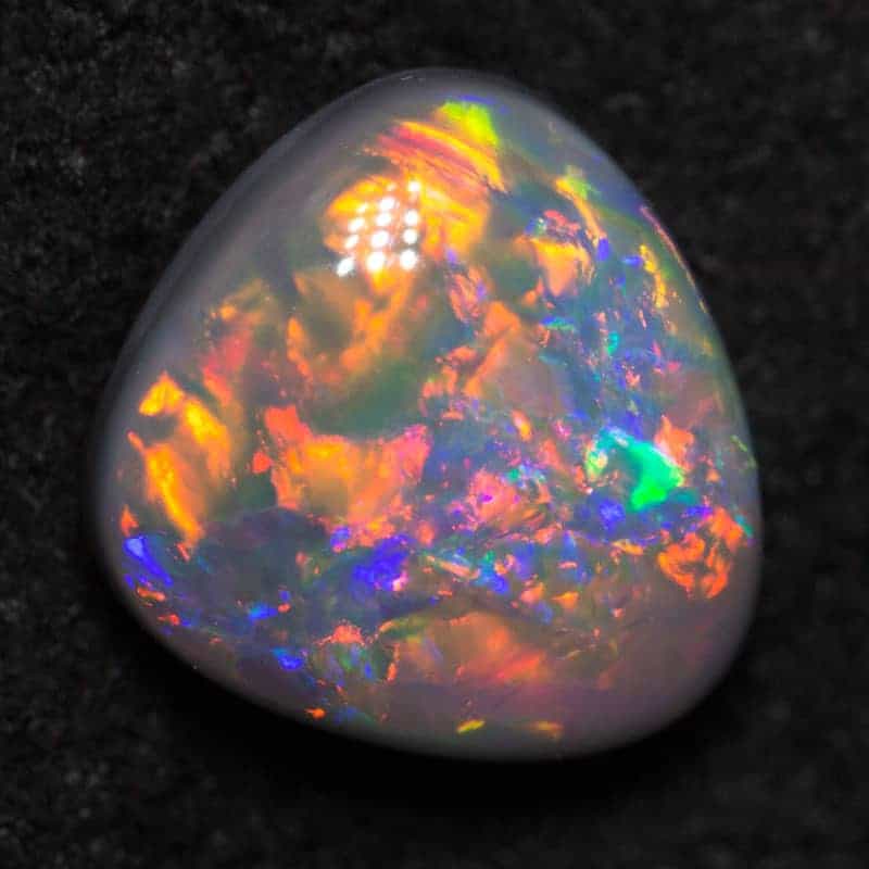 1.71c ct black opal 8.4x7.9x4.3mm