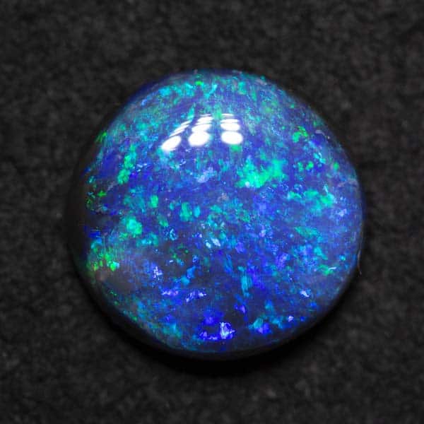 1.77 ct black opal 8.7x8.5x3.7mm