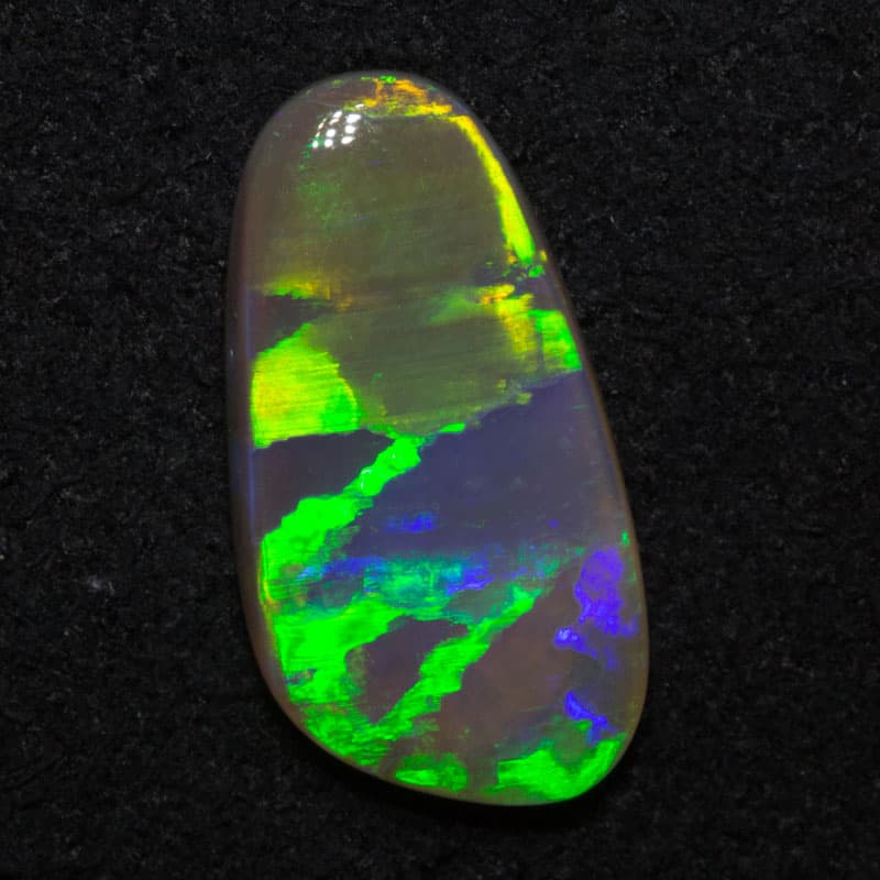 1.83 ct black opal 14.8x7.8x2.3mm