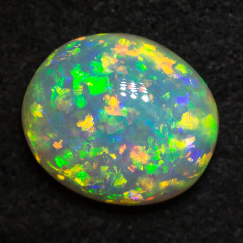 1.83 ct crystal opal 9.8x7.8x4.2mm