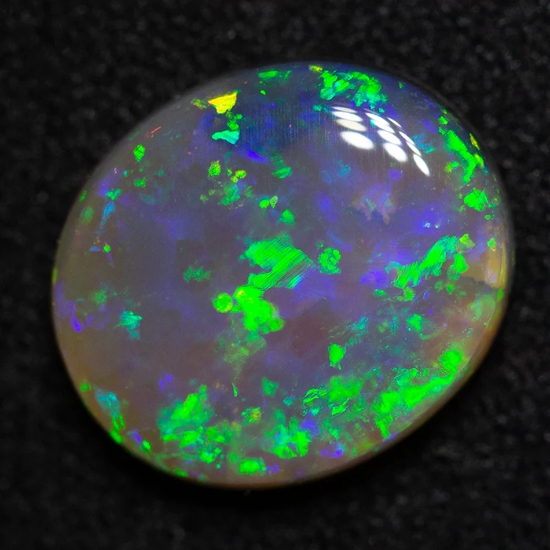 1.90 ct dark opal 10.1x8.7x3.1mm