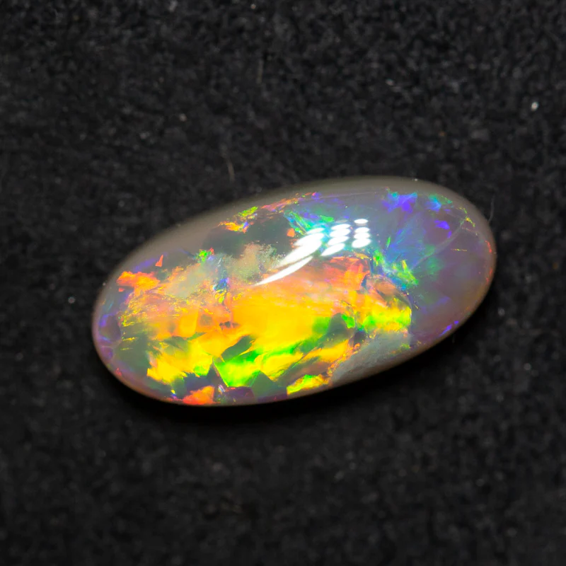 1.93 ct dark opal 12.3x6.2x4.1mm