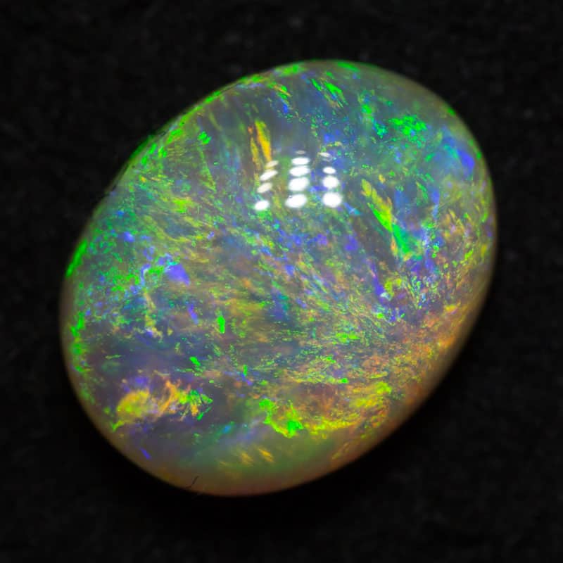 1.98 ct crystal opal 9.3x7.5x4.6mm