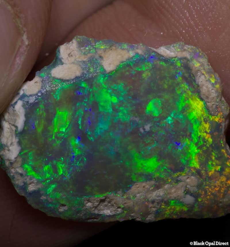 10.66 ct rough opal piece 24mm across