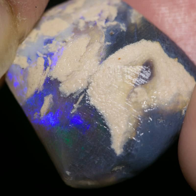 18.44 ct rough opal piece 19mm across