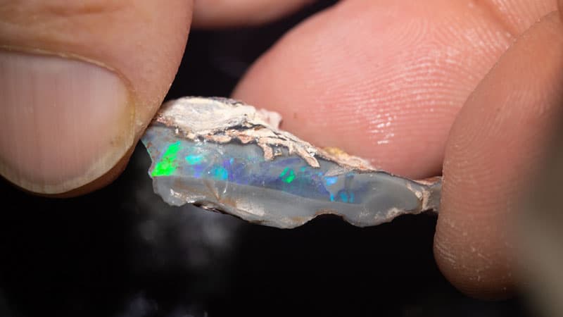 13.54 ct rough opal piece 29mm