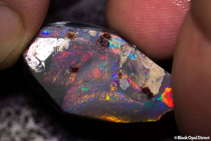 14.93 ct rough opal piece 29mm across