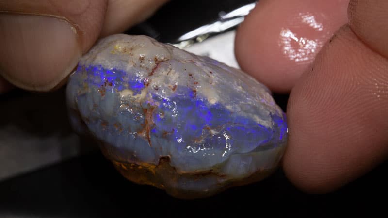 140 ct rough opal piece 35mm across