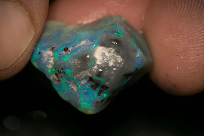 17.63 ct rough opal piece 22mm across