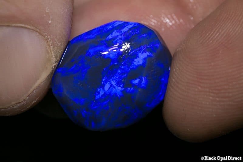 18.39 ct black opal rub 18mm across