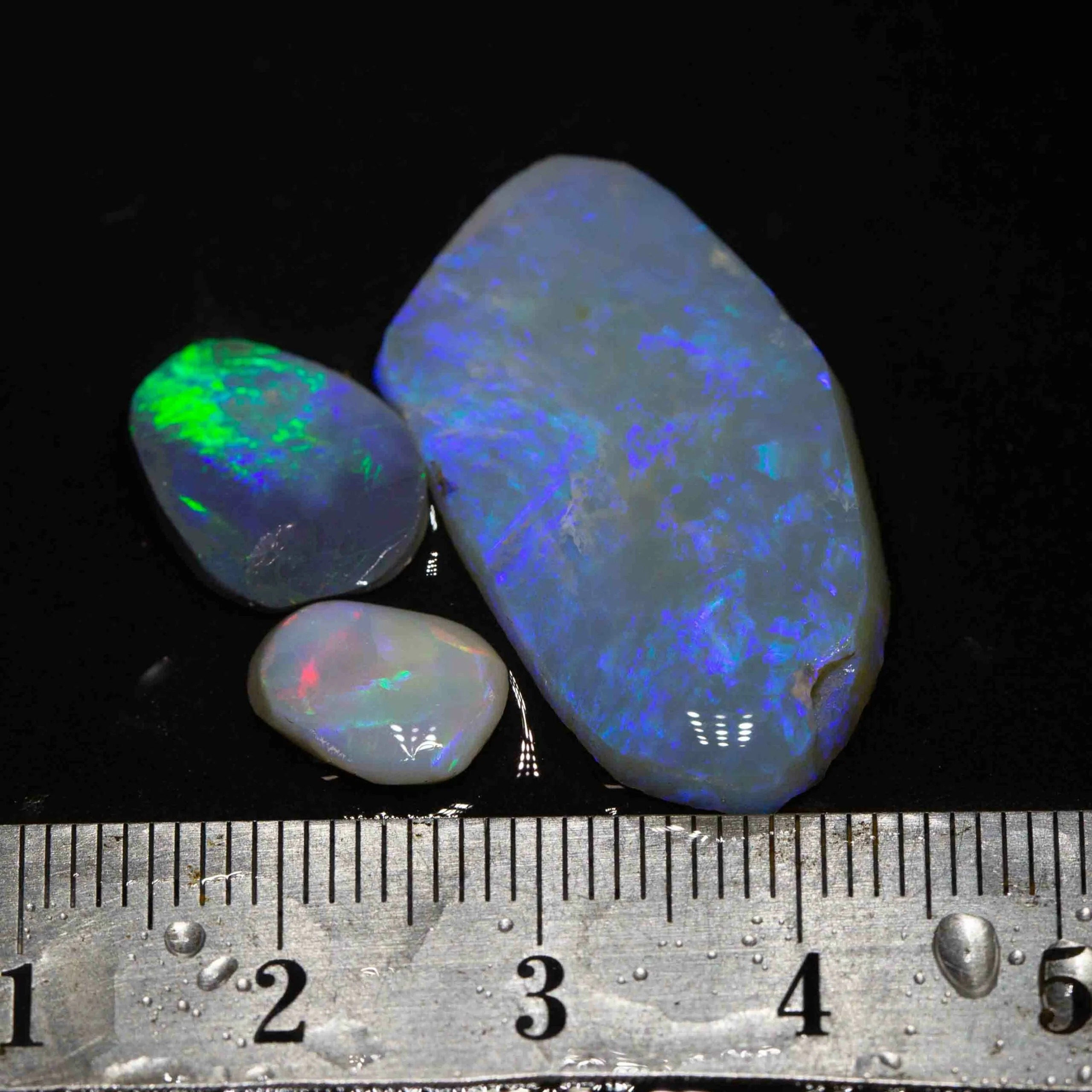 18 ct rubbed opal parcel 3pc