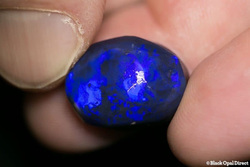 19.73 ct rubbed opal piece 20mm across
