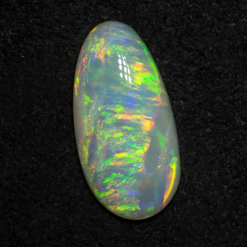 2.00 ct white opal 13.7x6.9x3.3mm