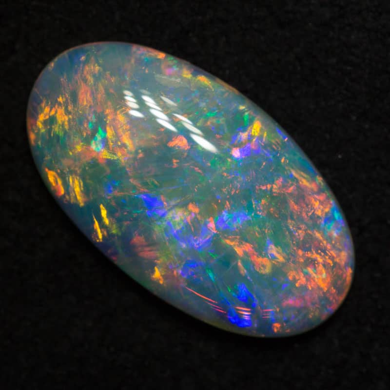 2.06 ct white opal 14.1x7.8x2.7mm