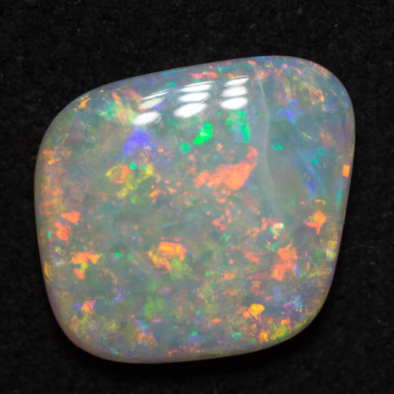 2.10 ct white opal 12x10.4x2.9mm