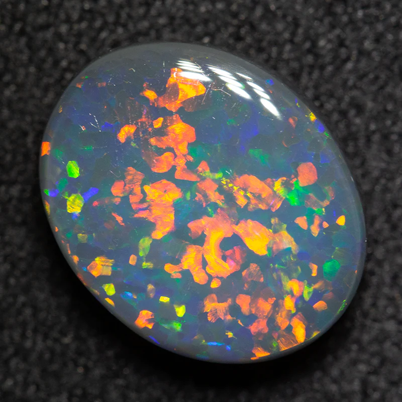2.18 ct black opal 10.6x8.6x3.8mm