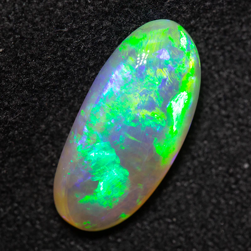 2.39 ct crystal opal 13.8x6.7x4.3mm