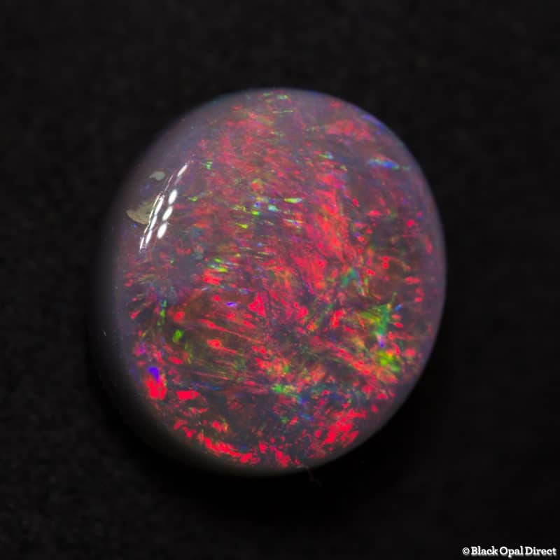 2.40 ct semi black opal 9x8.5x4.5,,