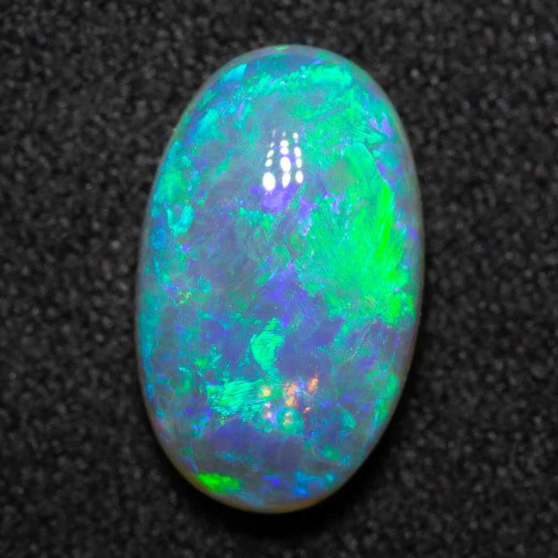 2.53 ct crystal opal 11.6x7.1x4.7mm