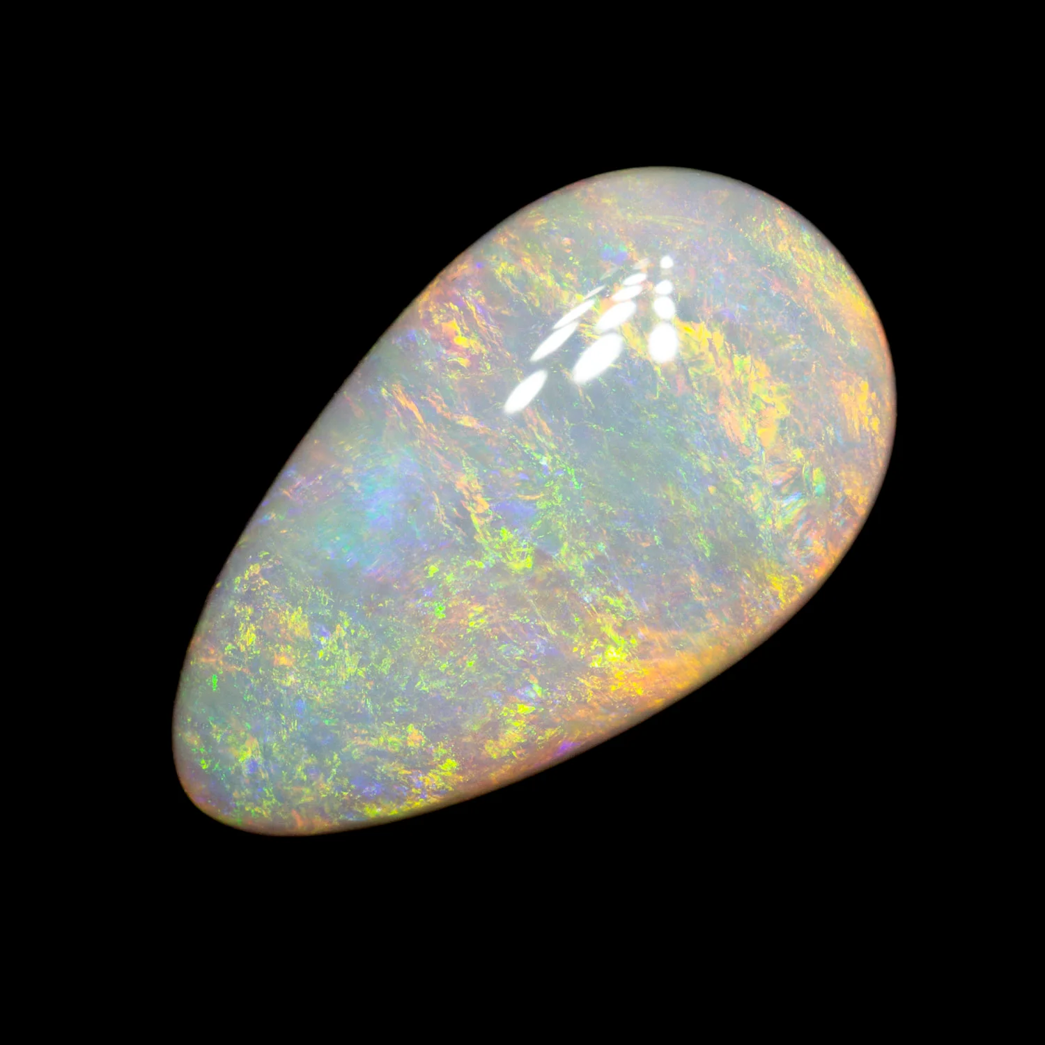 2.59 ct white opal 15.2x8.9x3.1mm