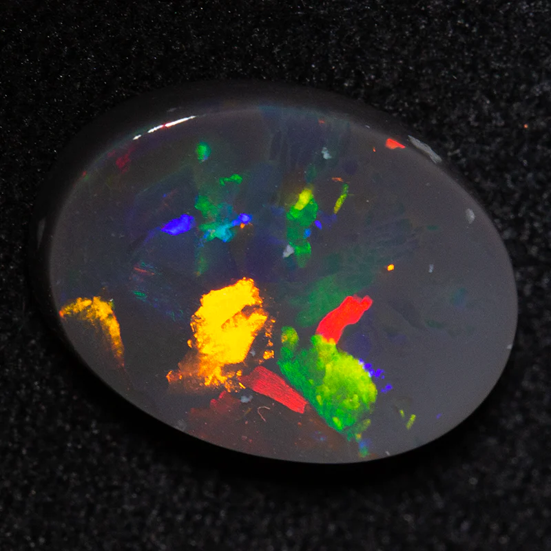 2.65 ct black opal 12.3x9.3x3mm