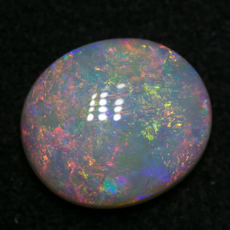 2.66 ct white opal 10x9x4mm
